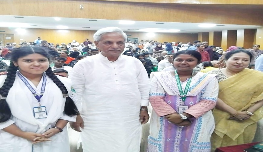 নজরুল বর্ষের দেশব্যাপী শিক্ষাপ্রতিষ্ঠানভিত্তিক সাংস্কৃতিক প্রতিযোগিতায়  ঢাকা বিভাগে কবিতা আবৃত্তিতে প্রথম মুন্সীগঞ্জের জবা কর্মকার