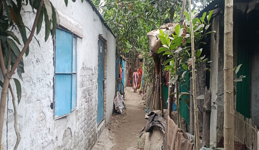 গজারিয়ায় আশ্রয়ণ প্রকল্পের অধিকাংশ ঘর ফাঁকা, প্রকৃত ভূমিহীনরা বঞ্চিত.